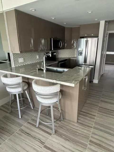 4050 Ocean Drive #1006 Lauderdale By The Sea, FL 33308