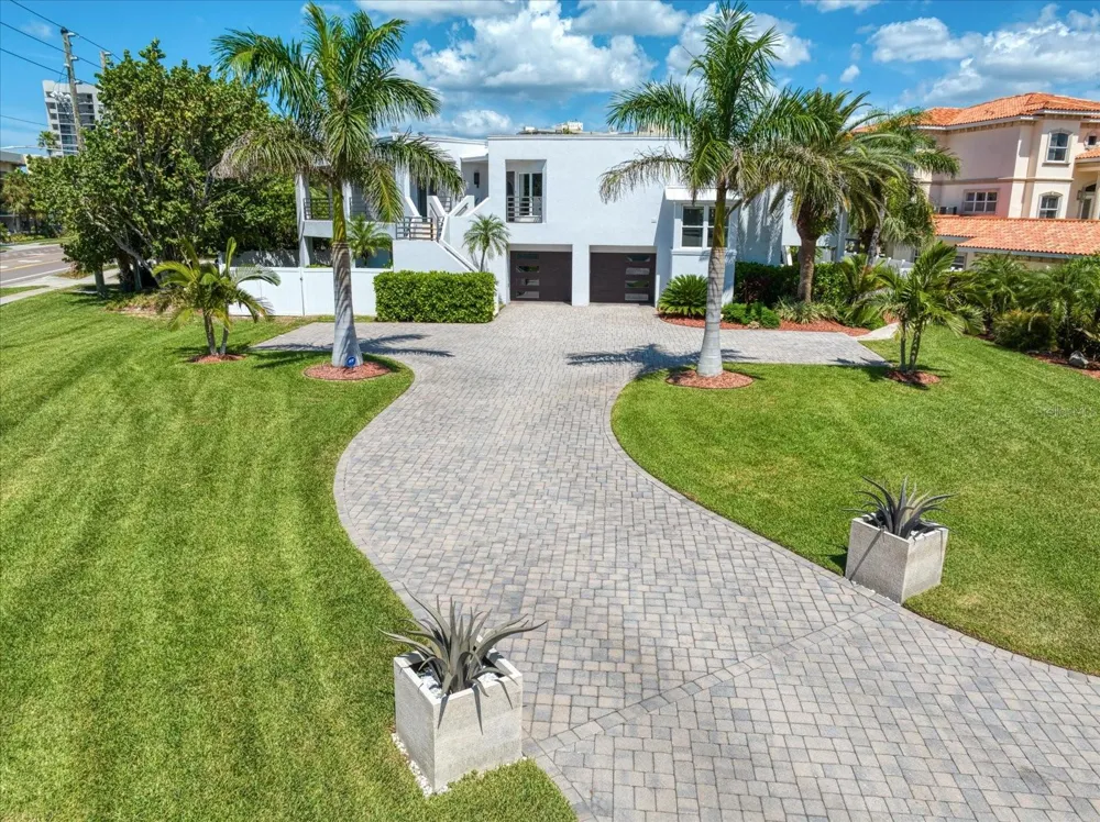 101 HARRISON AVENUE Belleair Beach, FL 33786