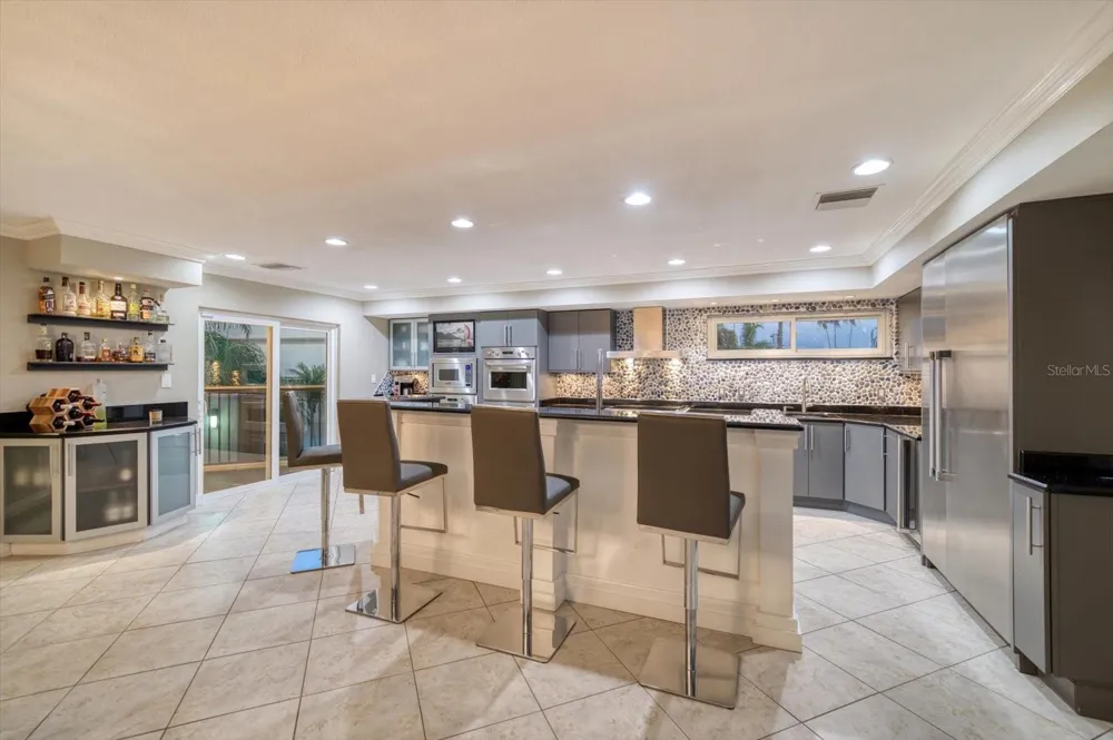 101 HARRISON AVENUE Belleair Beach, FL 33786