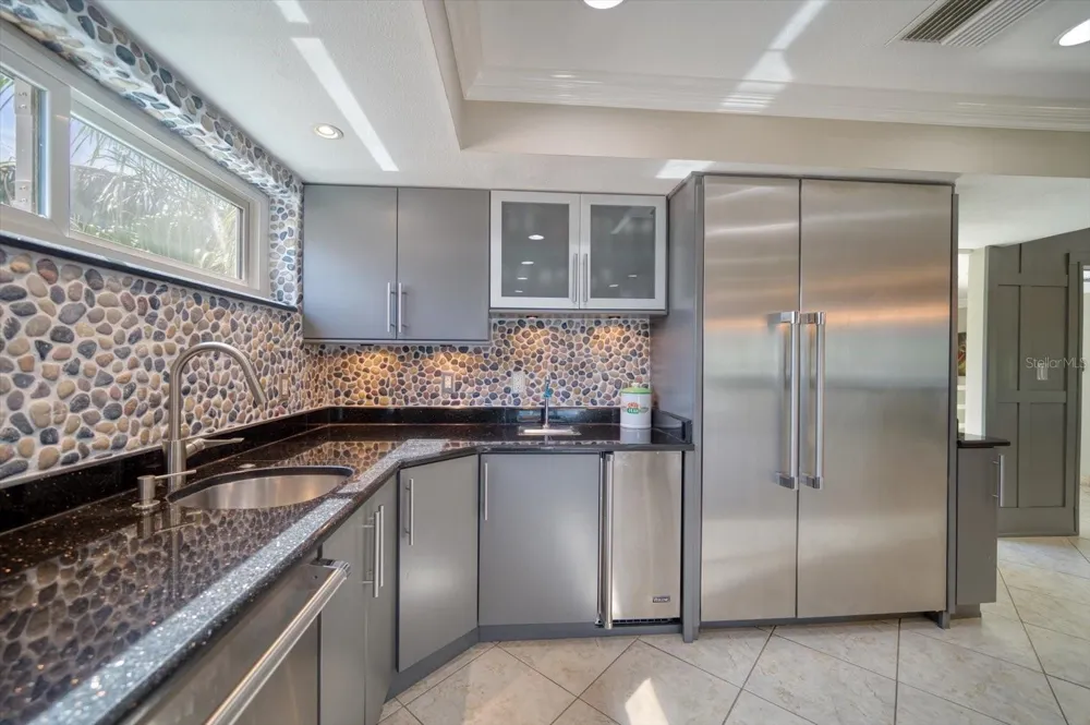 101 HARRISON AVENUE Belleair Beach, FL 33786