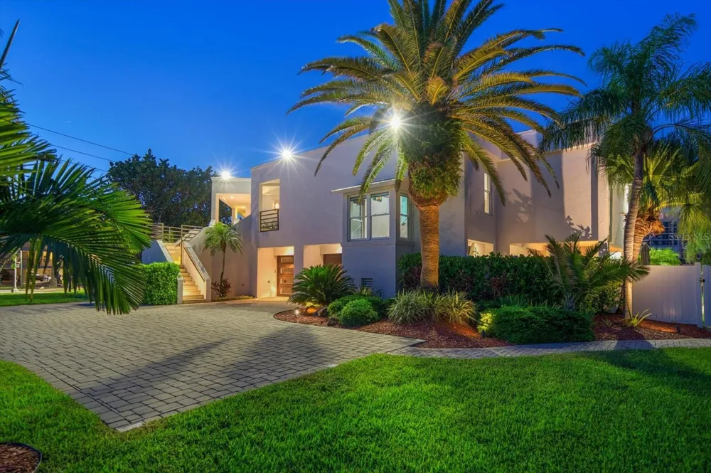 101 HARRISON AVENUE Belleair Beach, FL 33786
