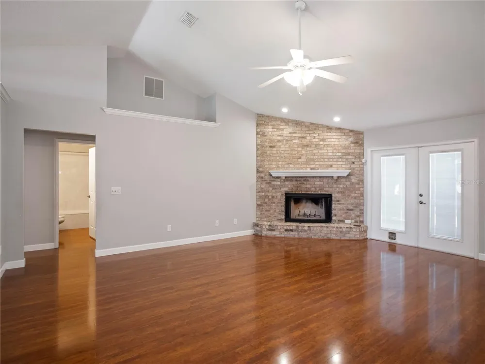1258 NE 51ST LOOP ocala, FL 34479