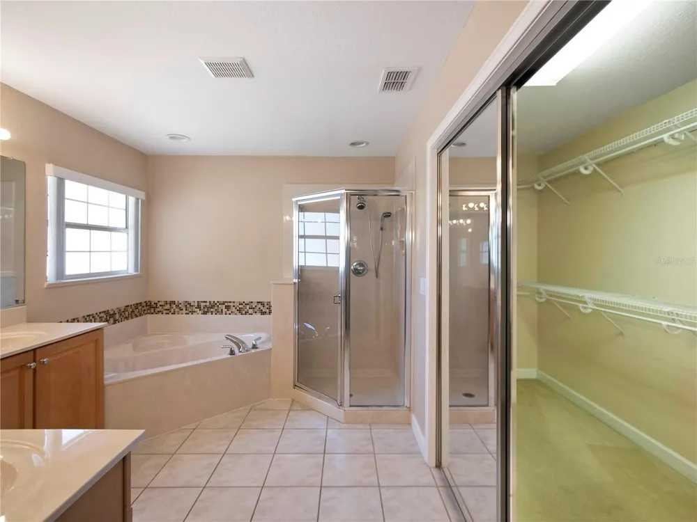 1258 NE 51ST LOOP ocala, FL 34479