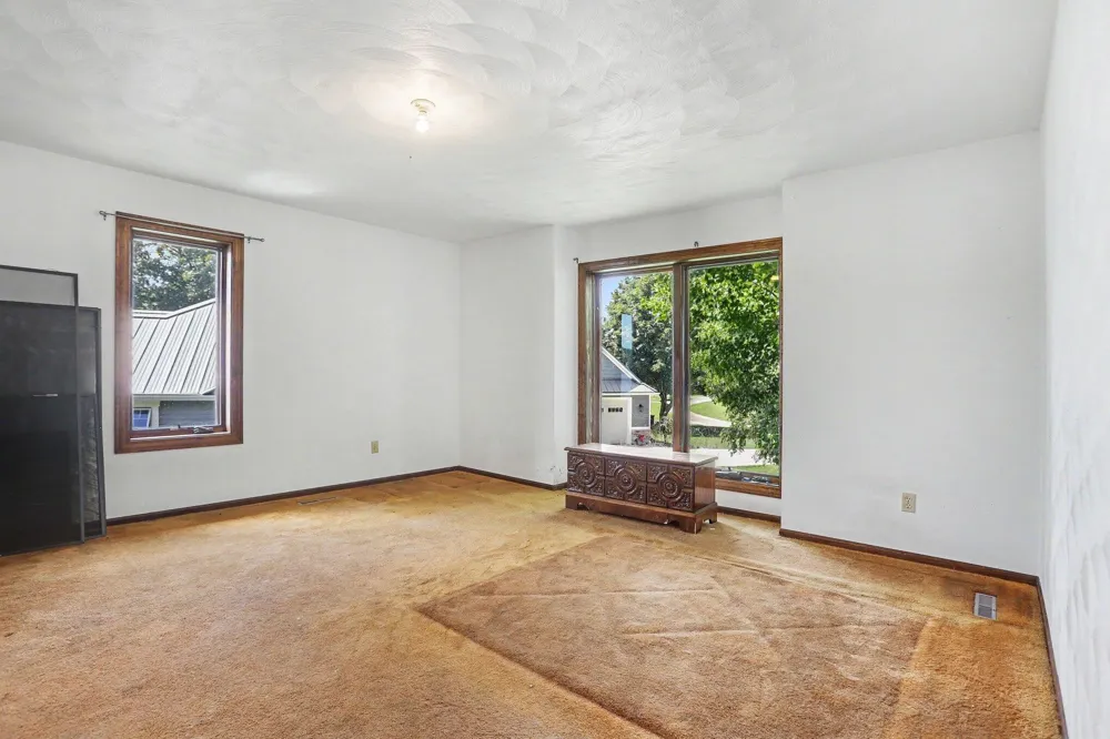 61916 Camel Bay Drive Sturgis, MI 49091
