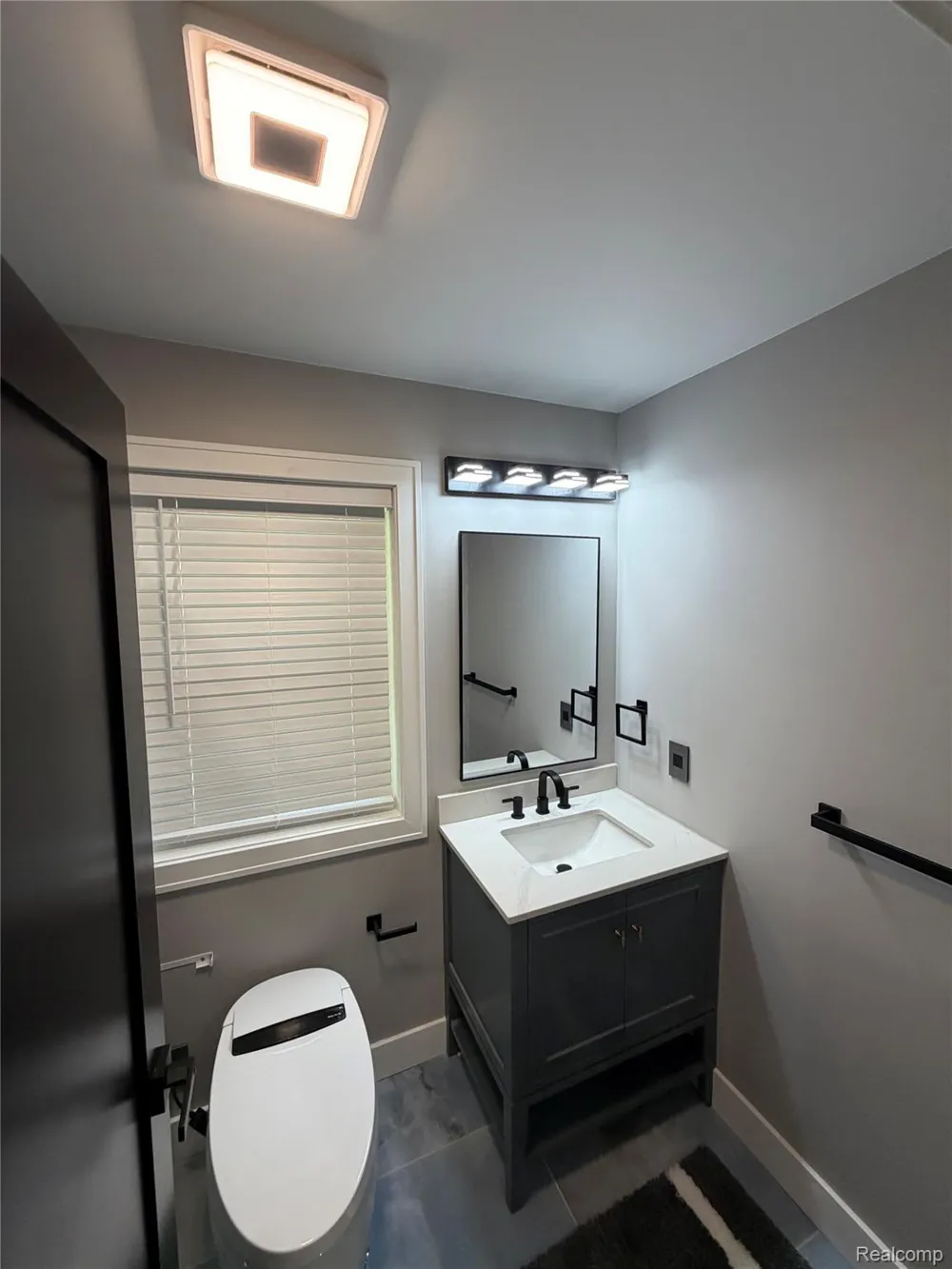 561 E Walled Lake Drive Walled Lake City, MI 48390