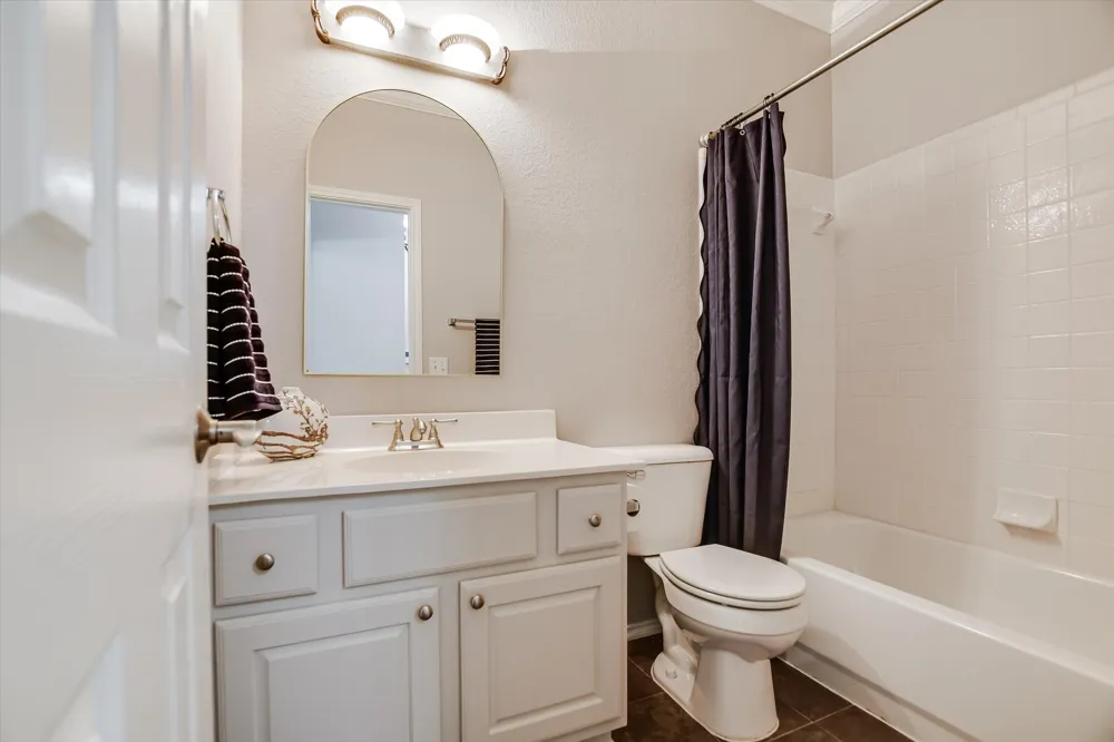 11524 Emerald Falls Drive Austin, TX 78738
