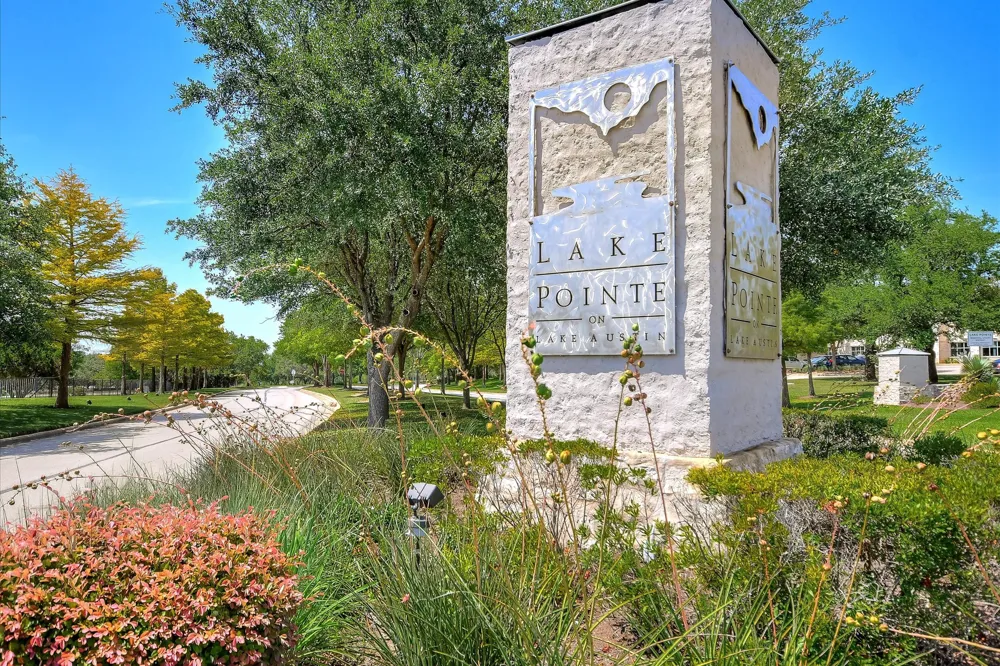 11524 Emerald Falls Drive Austin, TX 78738