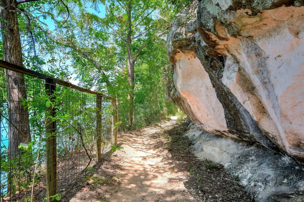 11524 Emerald Falls Drive Austin, TX 78738