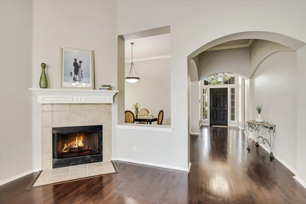 11524 Emerald Falls Drive Austin, TX 78738