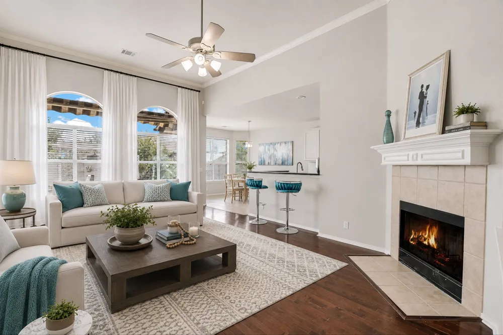 11524 Emerald Falls Drive Austin, TX 78738