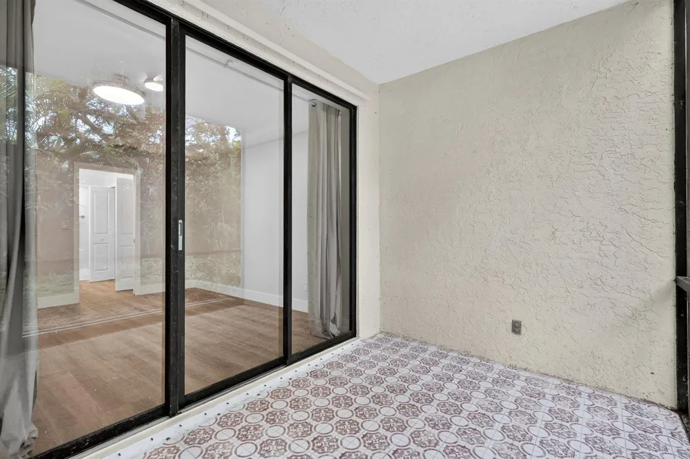 5250 SE Seascape Way #102 Stuart, FL 34997
