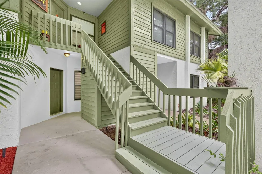 5250 SE Seascape Way #102 Stuart, FL 34997