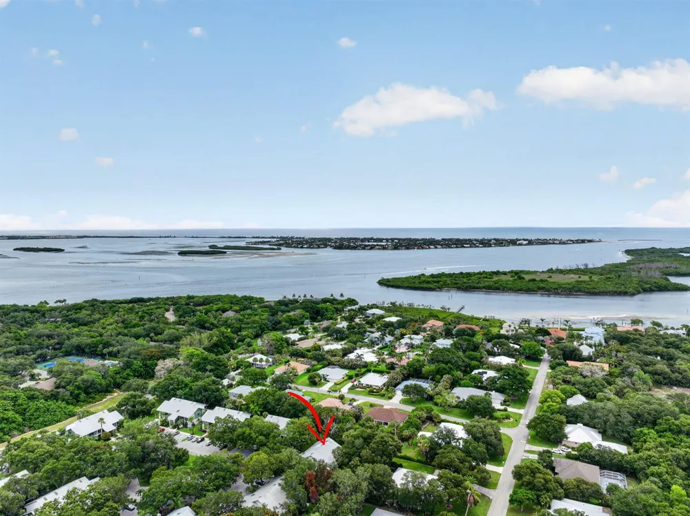 5250 SE Seascape Way #102 Stuart, FL 34997