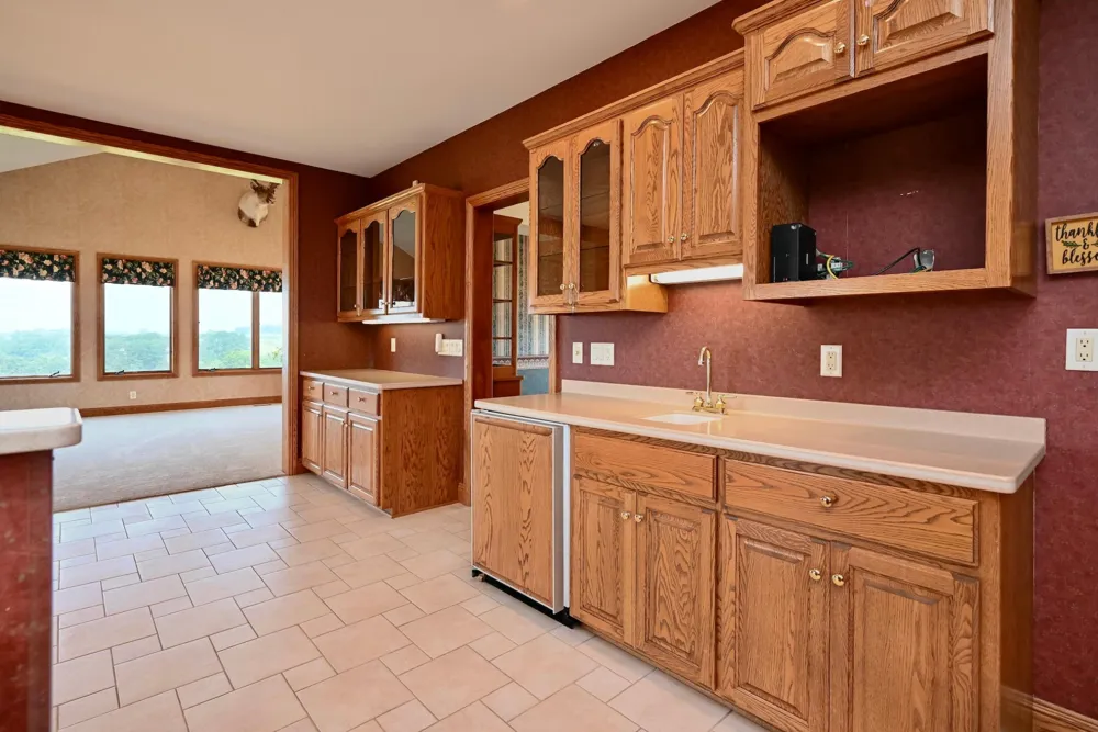22189 Garvin Heights Road Winona, MN 55987