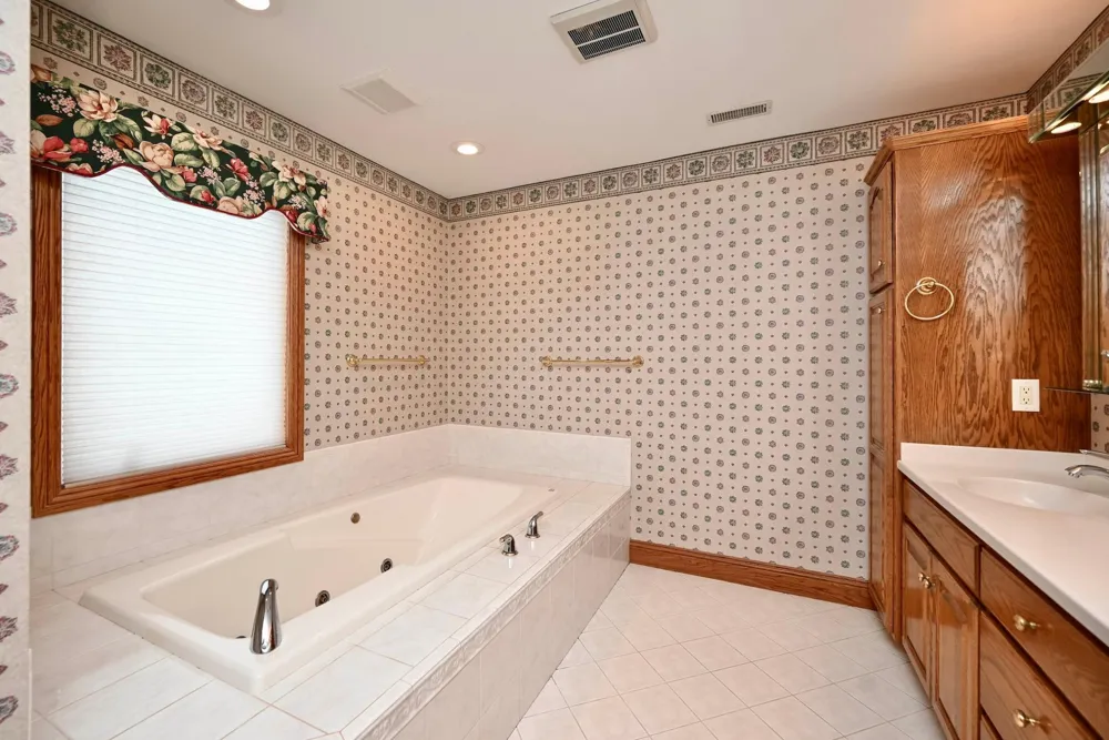 22189 Garvin Heights Road Winona, MN 55987