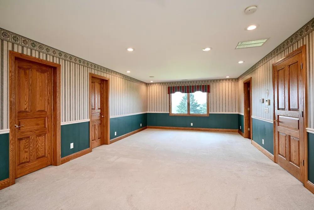 22189 Garvin Heights Road Winona, MN 55987