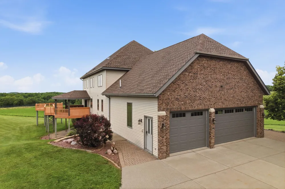 22189 Garvin Heights Road Winona, MN 55987