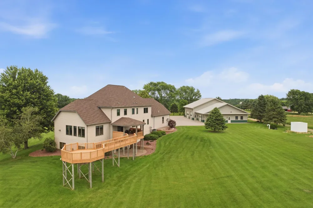 22189 Garvin Heights Road Winona, MN 55987