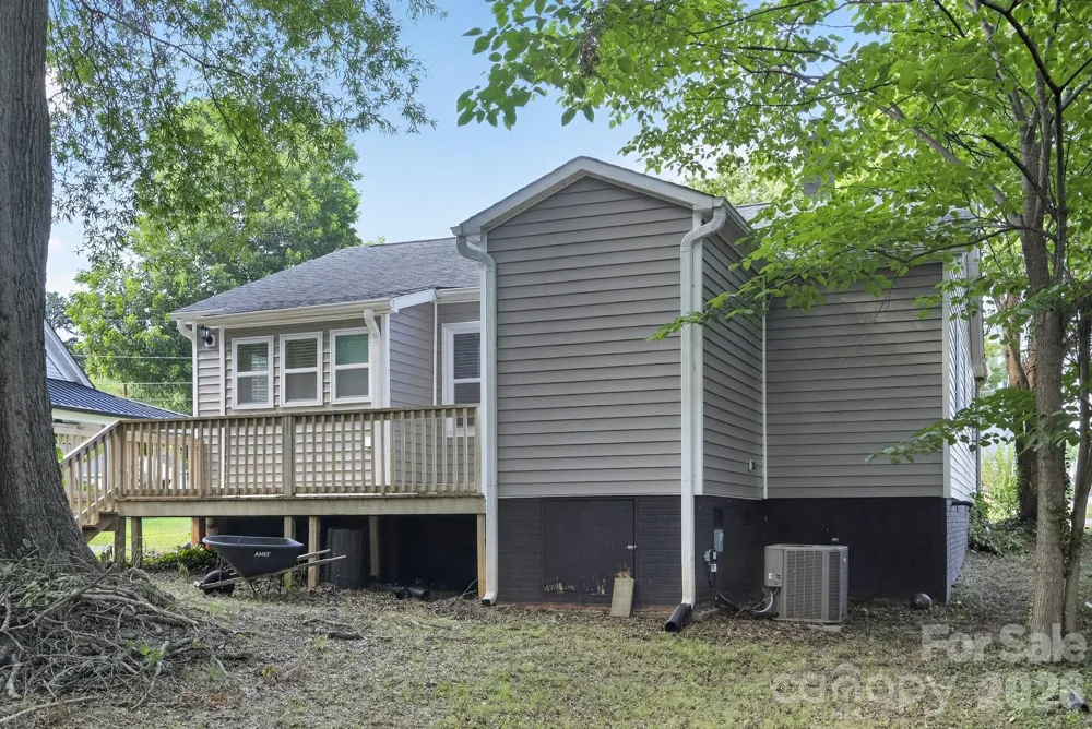 303 W Ketchie Street China Grove, NC 28023