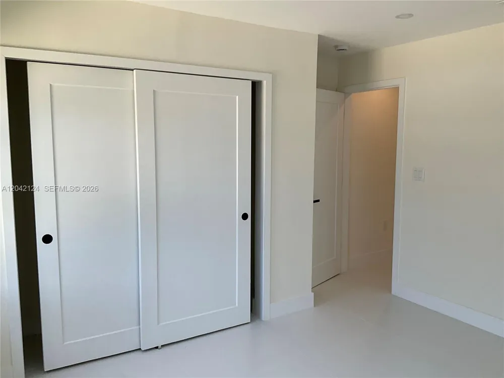 2315 NW 3rd St Miami, FL 33125