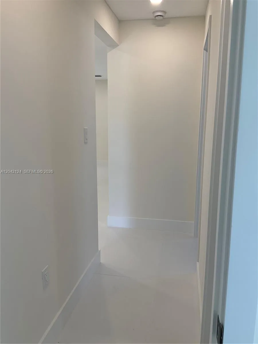 2315 NW 3rd St Miami, FL 33125