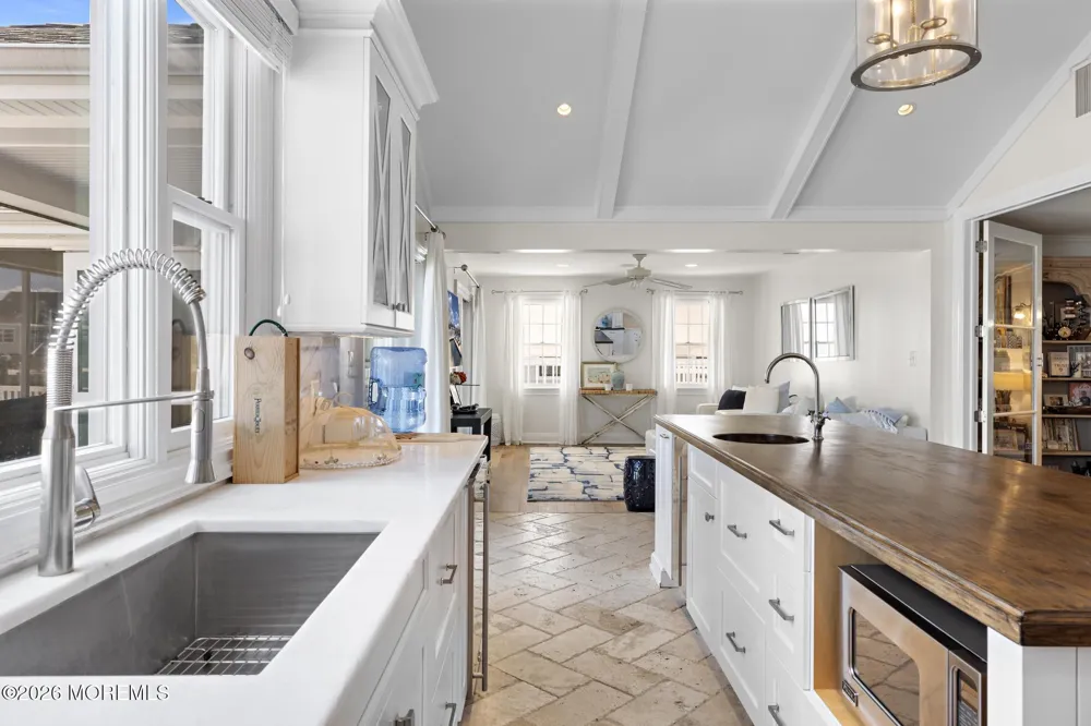120 Dickman Drive Lavallette, NJ 08735