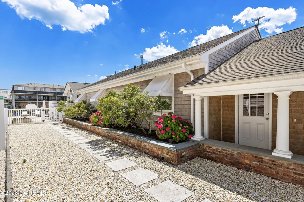 120 Dickman Drive Lavallette, NJ 08735