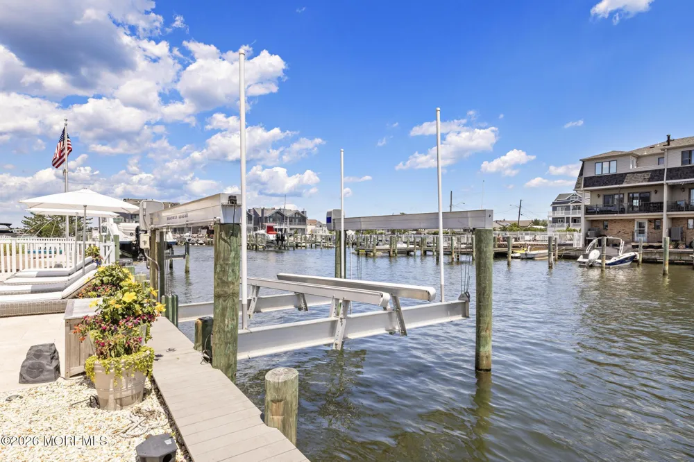 120 Dickman Drive Lavallette, NJ 08735