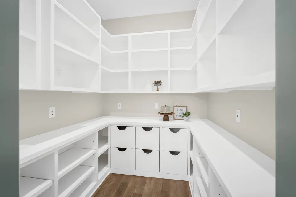 4289 Moore Ln Culleoka, TN 38451