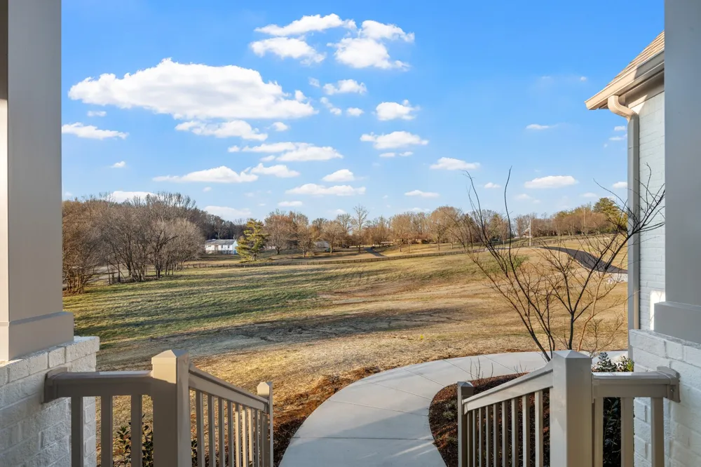 4289 Moore Ln Culleoka, TN 38451