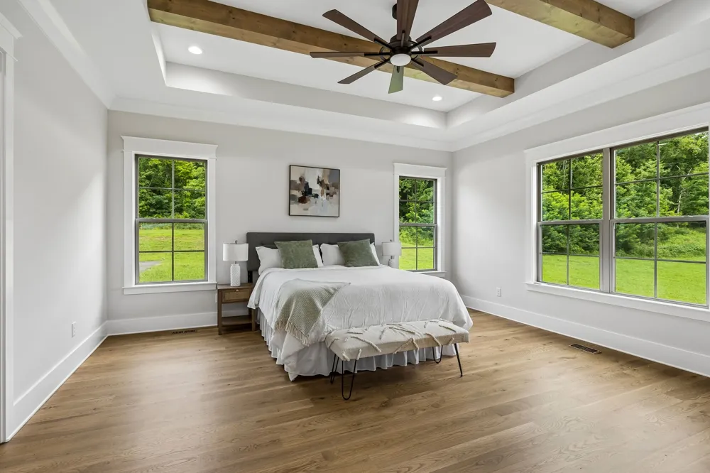 4289 Moore Ln Culleoka, TN 38451