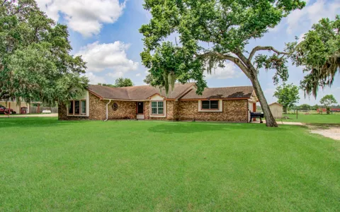 7594 County Road 684c
