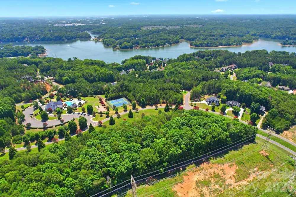 1324 Reflection Pointe Boulevard Belmont, NC 28012