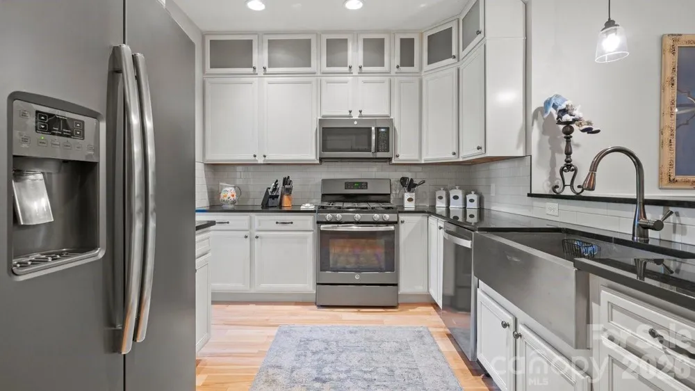 39 Tudor Way Black Mountain, NC 28711