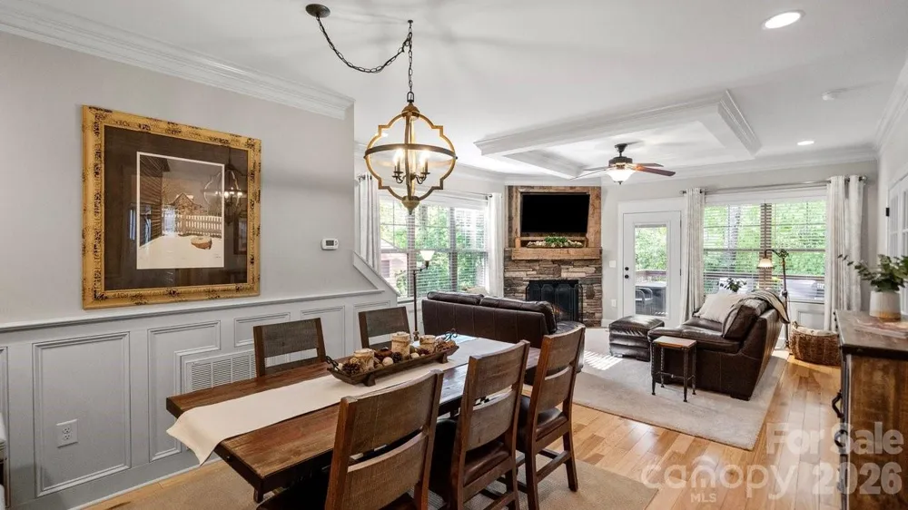 39 Tudor Way Black Mountain, NC 28711