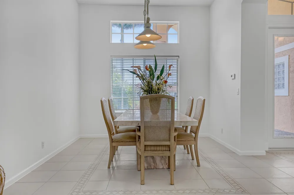559 SW Squire Johns Lane Palm City, FL 34990