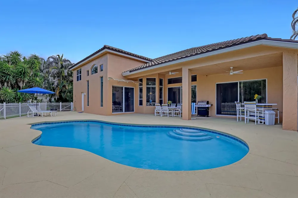 559 SW Squire Johns Lane Palm City, FL 34990