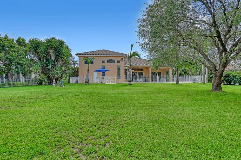 559 SW Squire Johns Lane Palm City, FL 34990