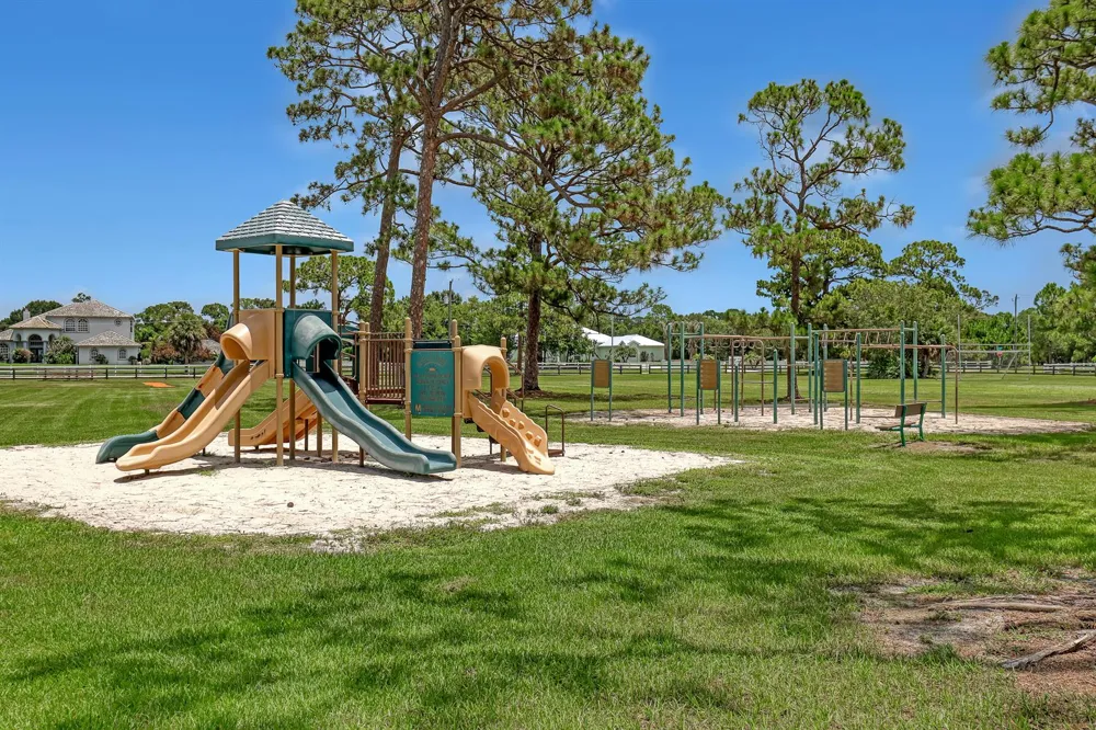 559 SW Squire Johns Lane Palm City, FL 34990