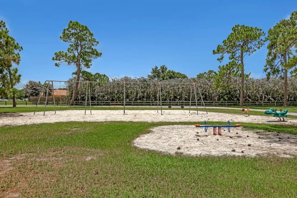 559 SW Squire Johns Lane Palm City, FL 34990