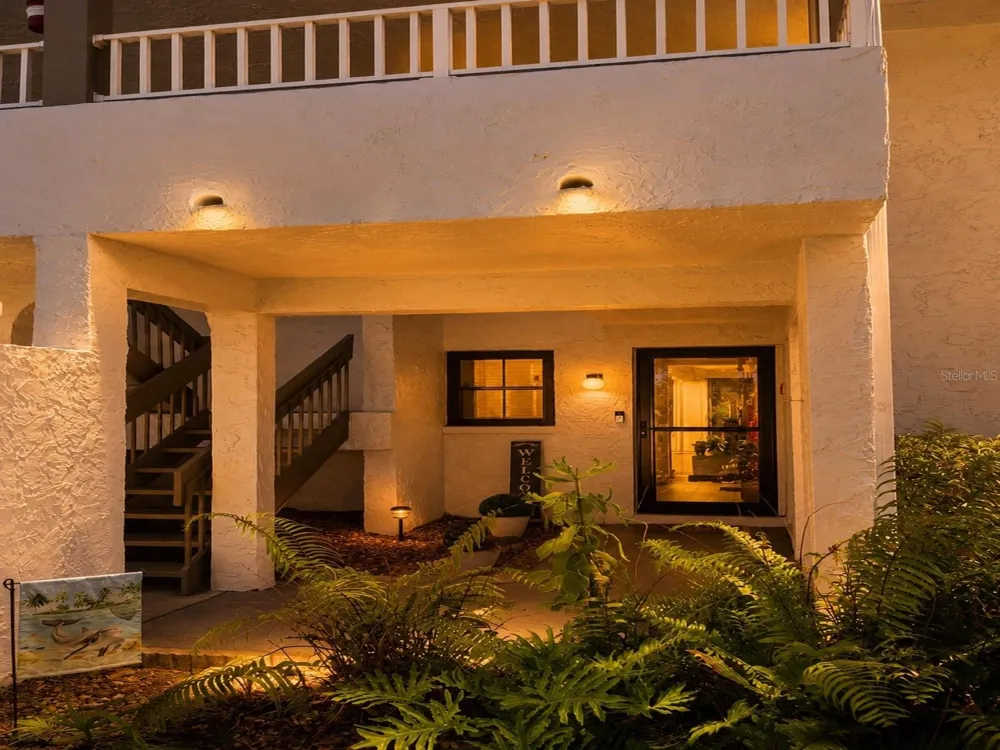 2117 LAKEWOOD CLUB DRIVE S #7-N St Petersburg, FL 33712