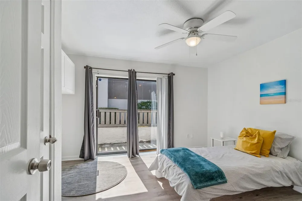 2117 LAKEWOOD CLUB DRIVE S #7-N St Petersburg, FL 33712