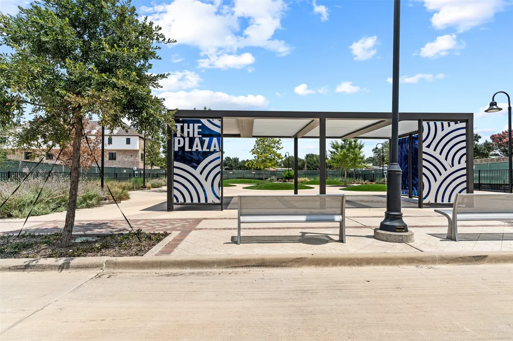 14999 Oak Street Addison, TX 75001