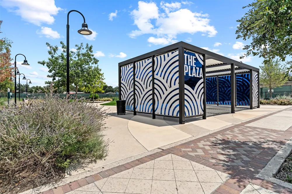 14999 Oak Street Addison, TX 75001