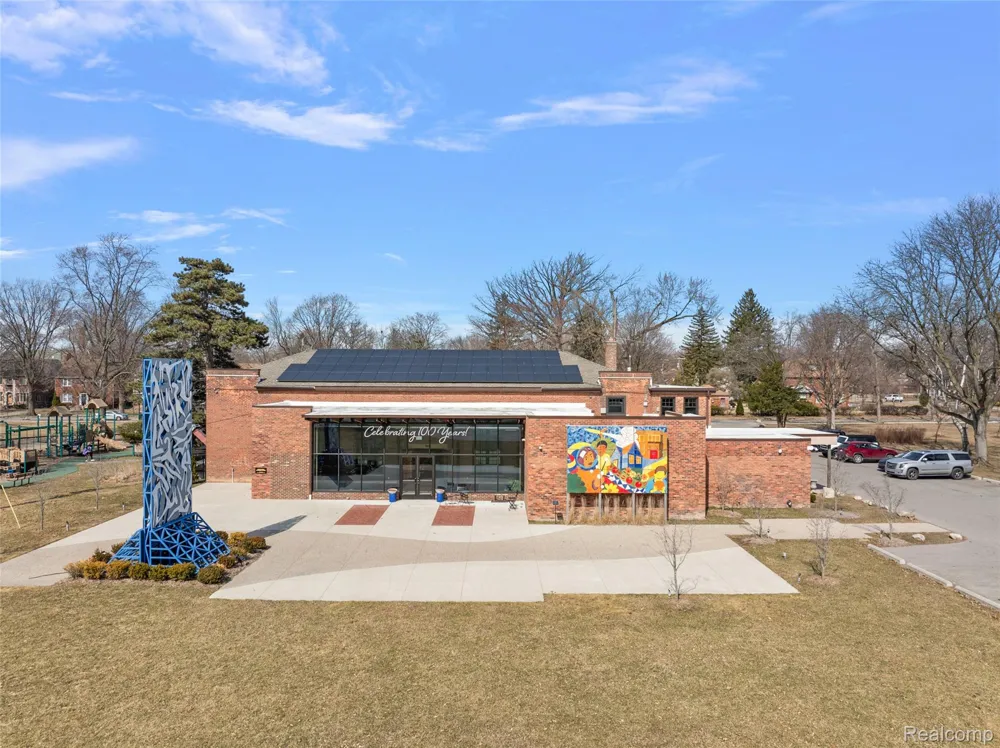 18415 Lancashire Street Detroit City, MI 48223