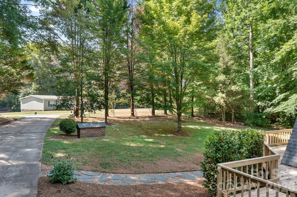 6351 Wildwood Trail Denver, NC 28037