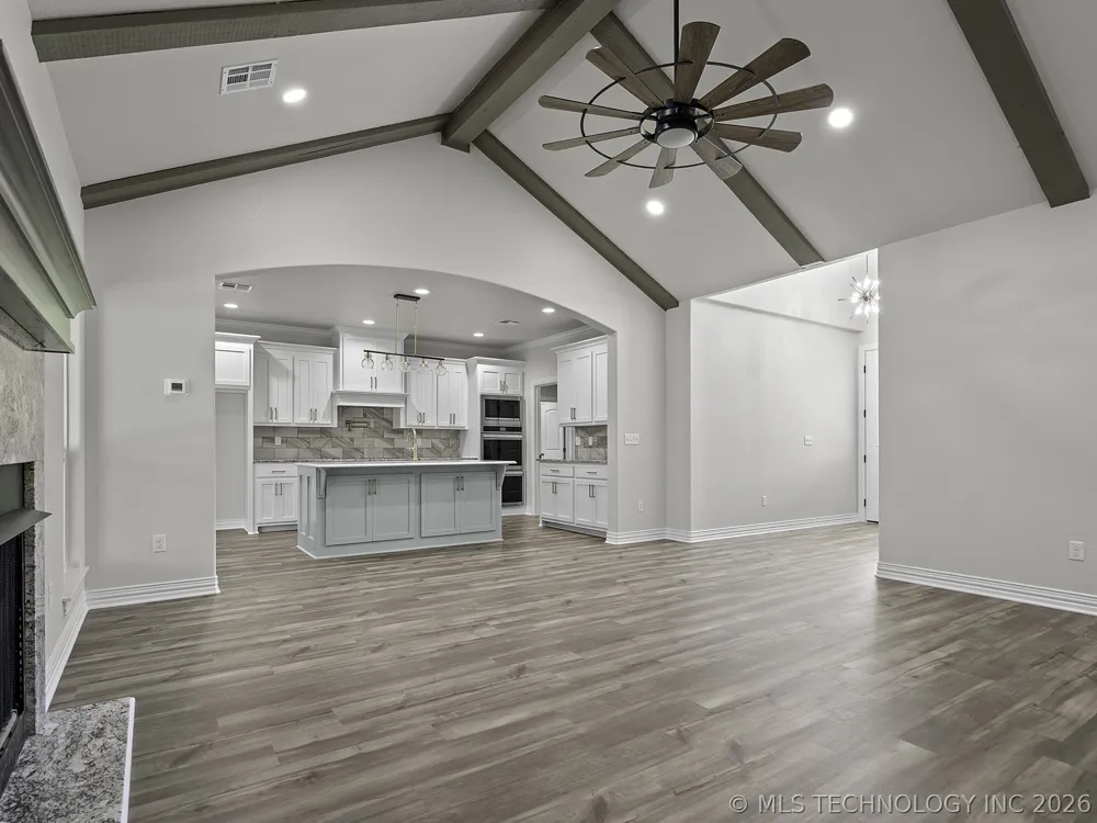 40 Whipperwill Street Lone Grove, OK 73443
