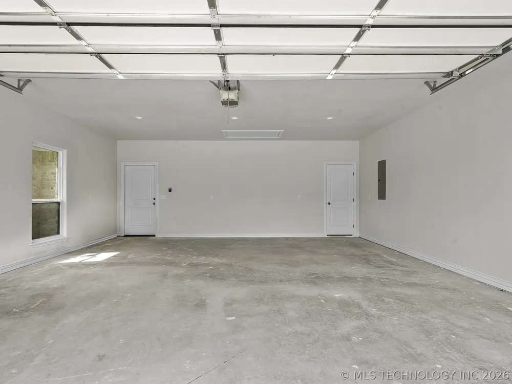 40 Whipperwill Street Lone Grove, OK 73443