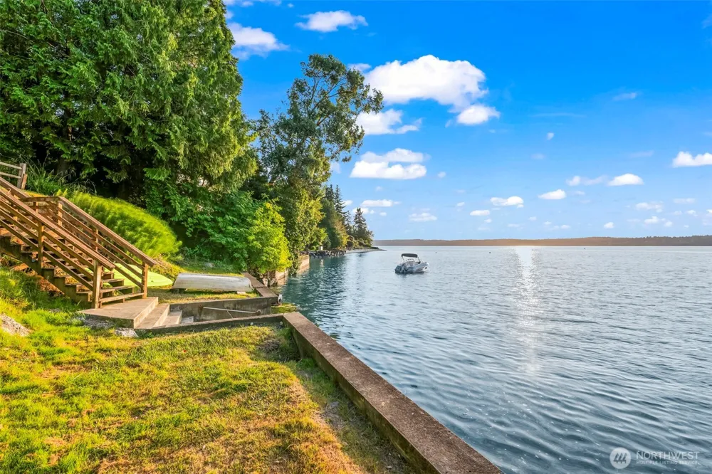 54 Raft Island Drive NW Gig Harbor, WA 98335