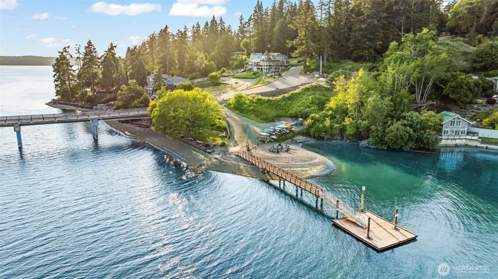 54 Raft Island Drive NW Gig Harbor, WA 98335